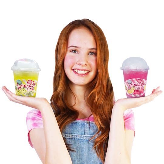 Compound Kings® Yellow Lemonade Stand Scented Fluffy Slime Cup